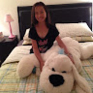 Meet your Posher, Emily